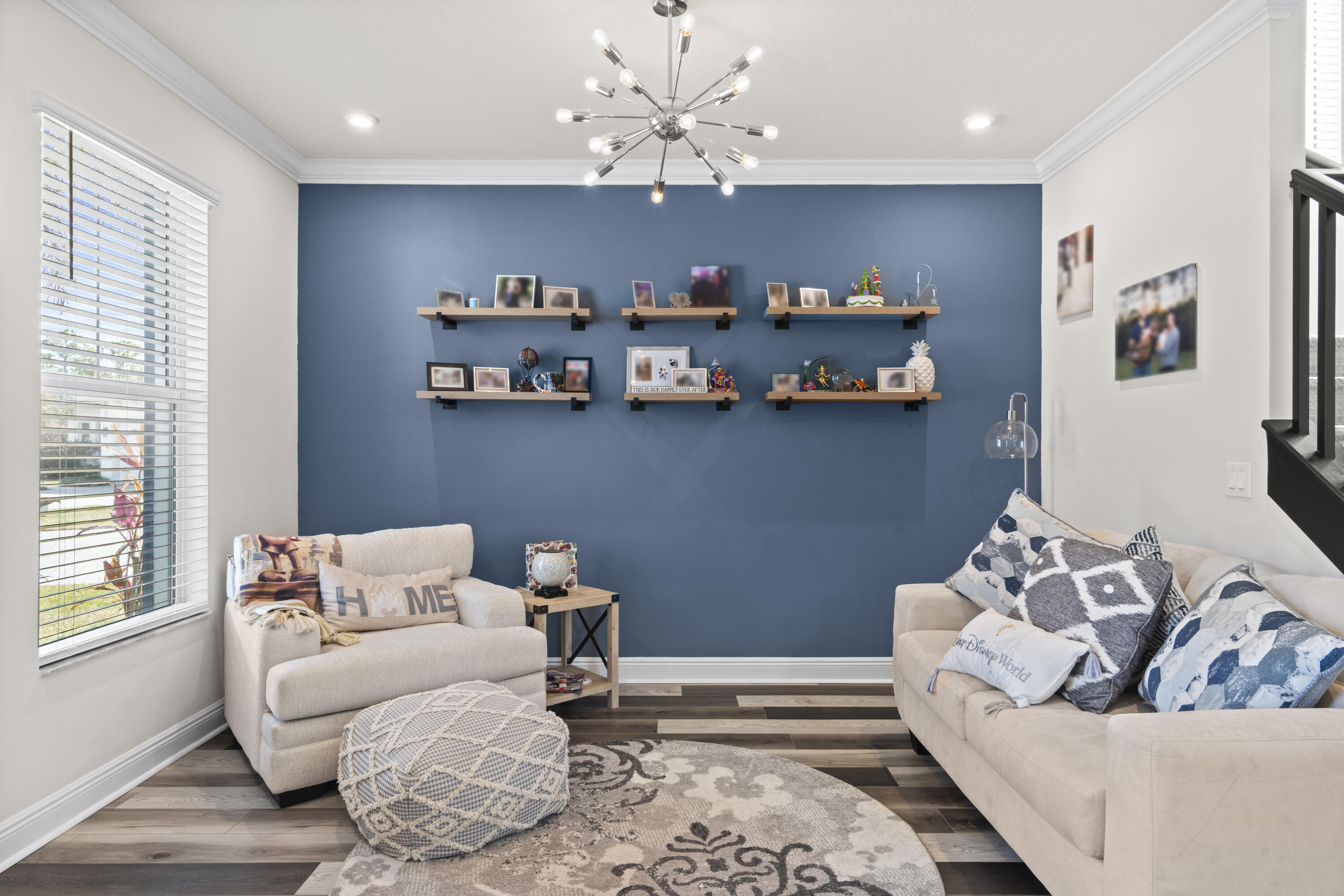 684 SW Pennfield Terrace