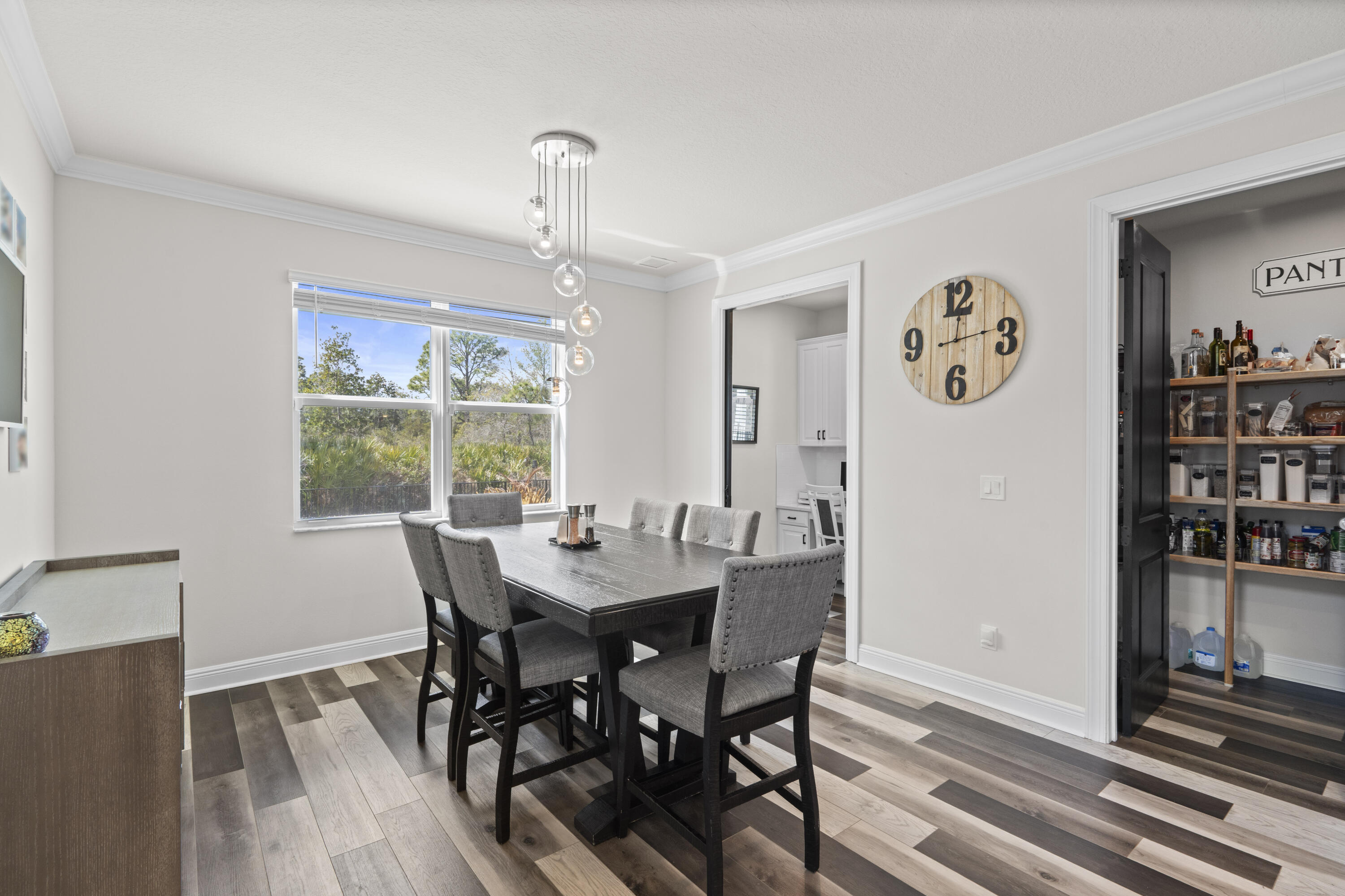 684 SW Pennfield Terrace