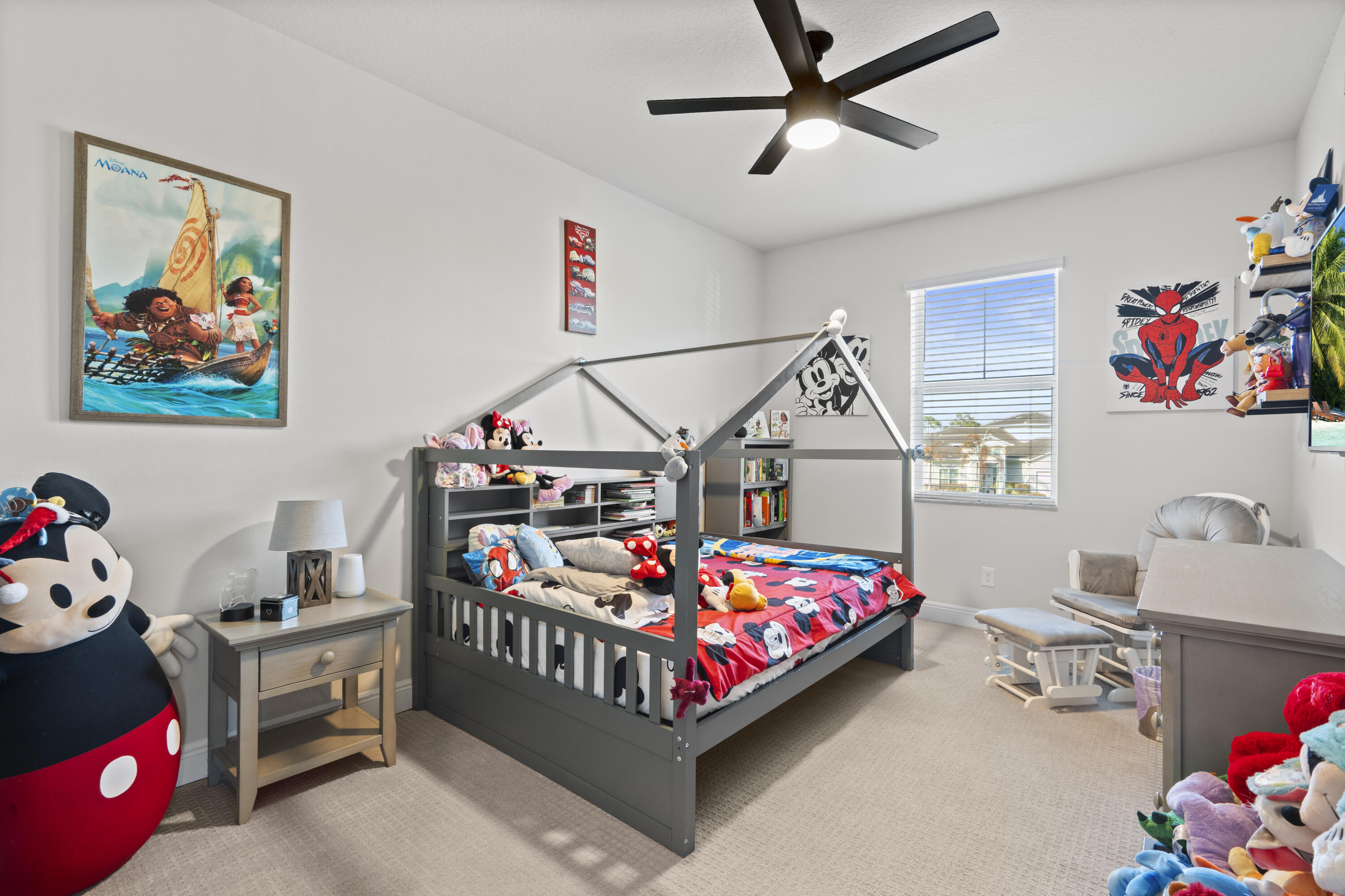 684 SW Pennfield Terrace