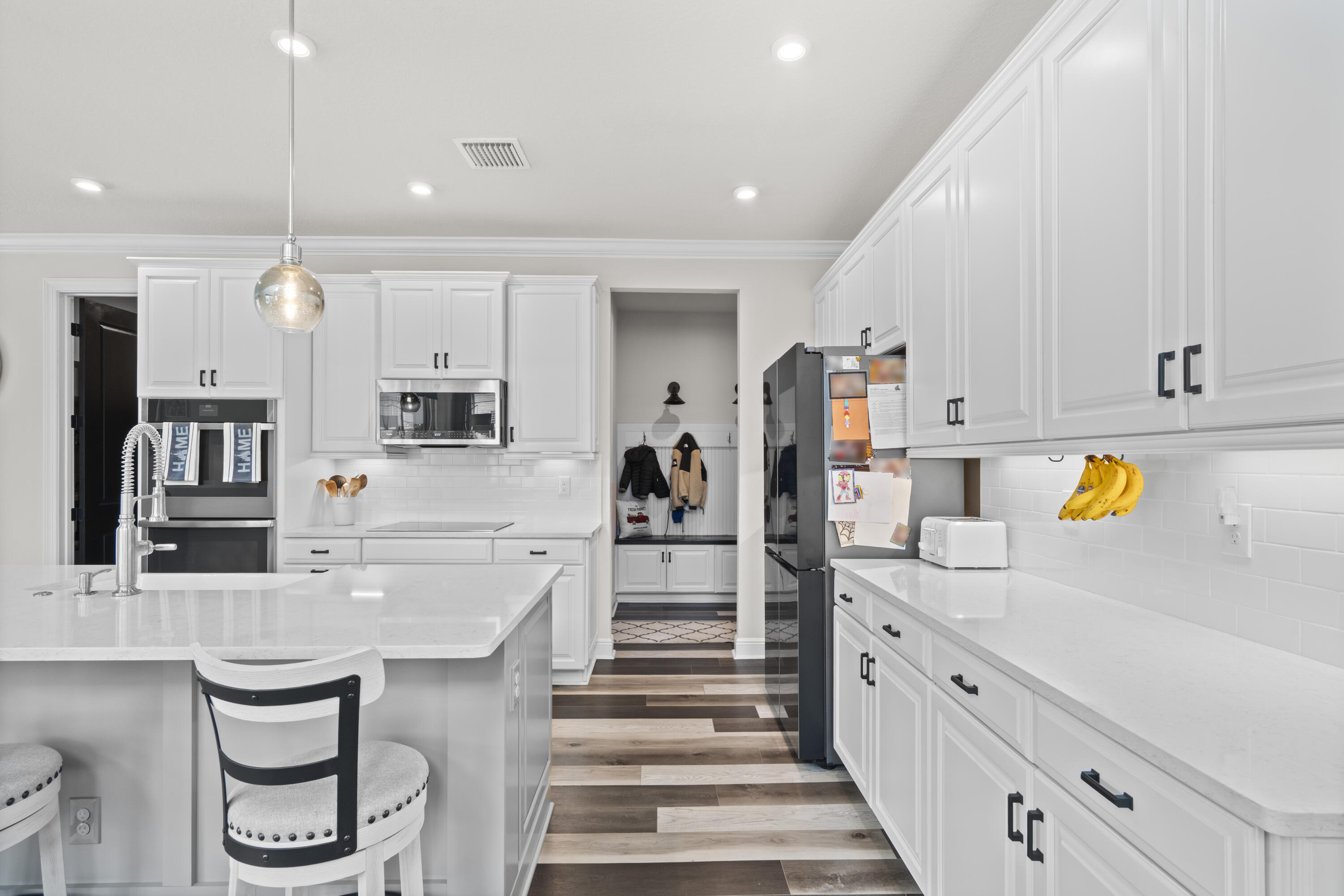 684 SW Pennfield Terrace