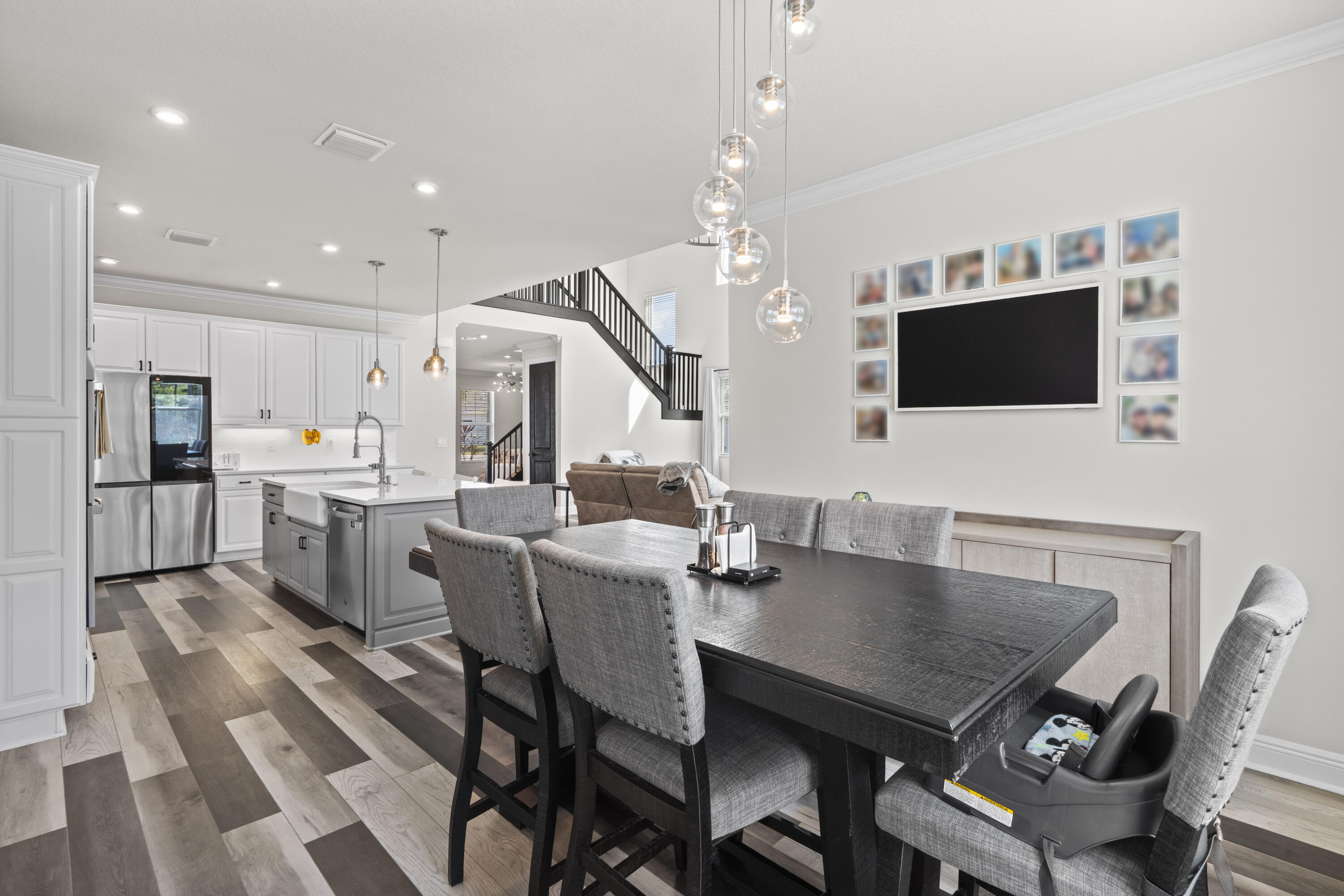 684 SW Pennfield Terrace