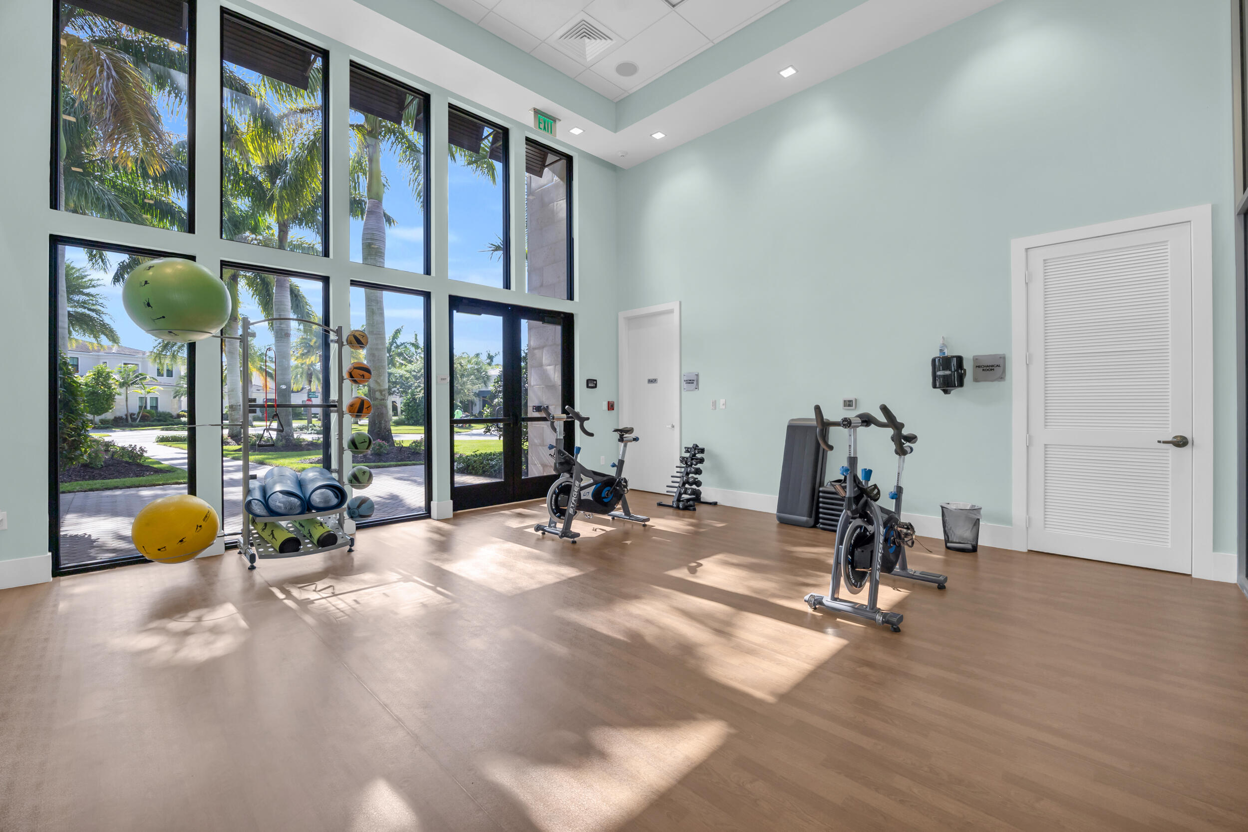 13286 Artisan Circle