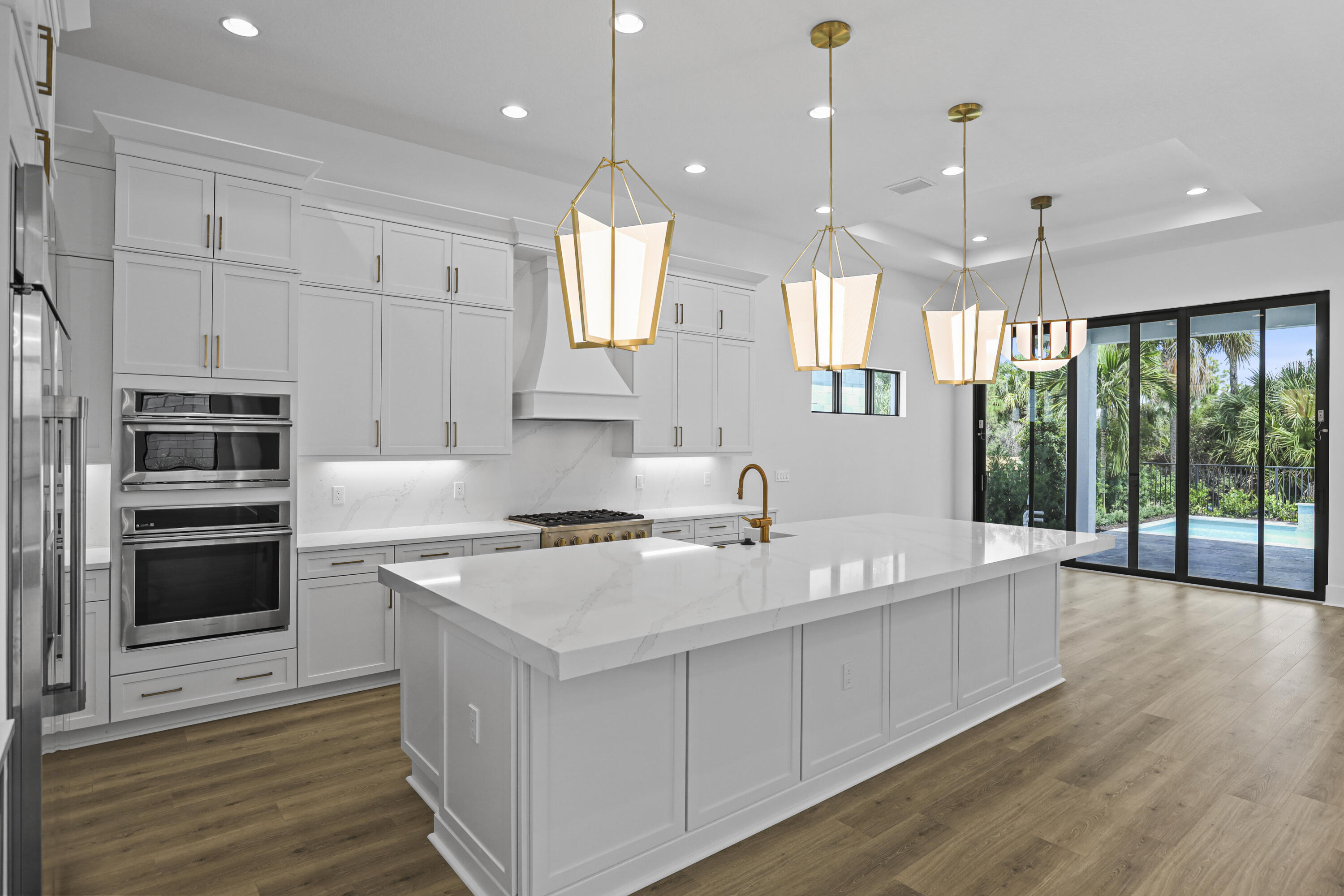 13286 Artisan Circle