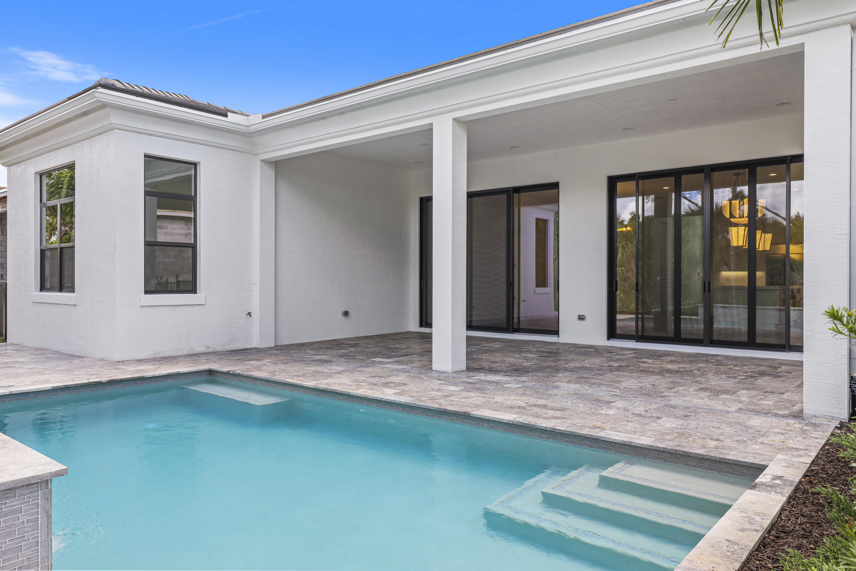 13286 Artisan Circle