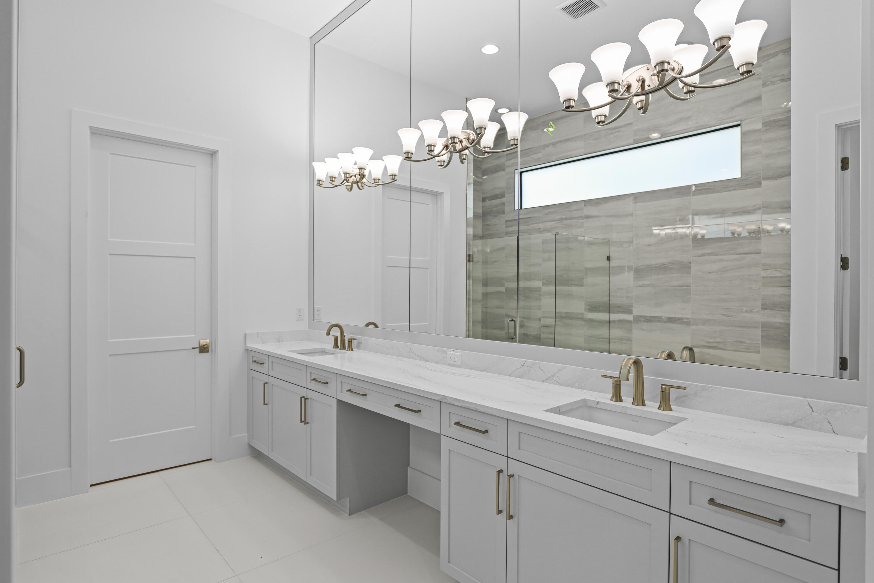 13286 Artisan Circle