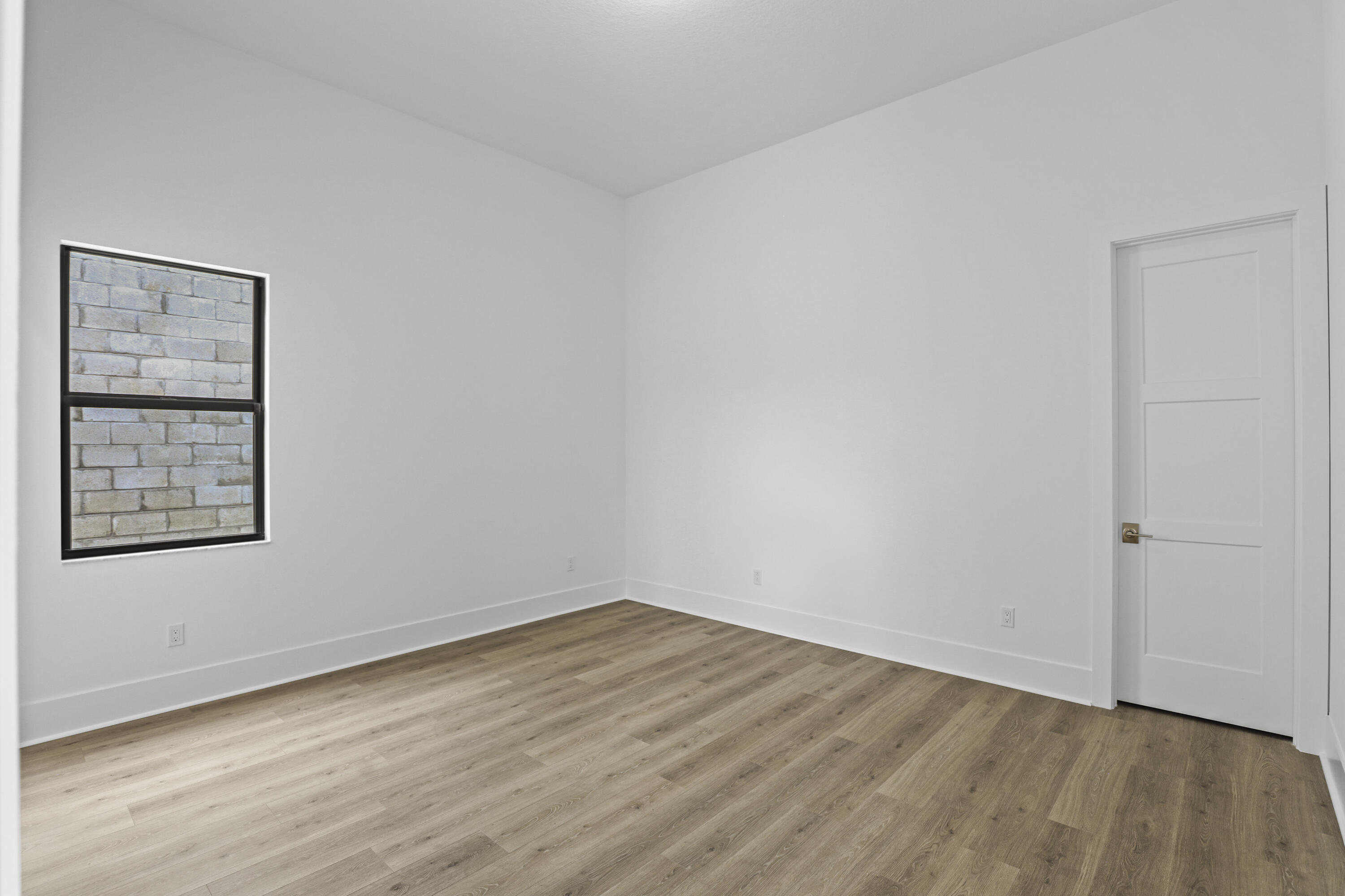 13286 Artisan Circle