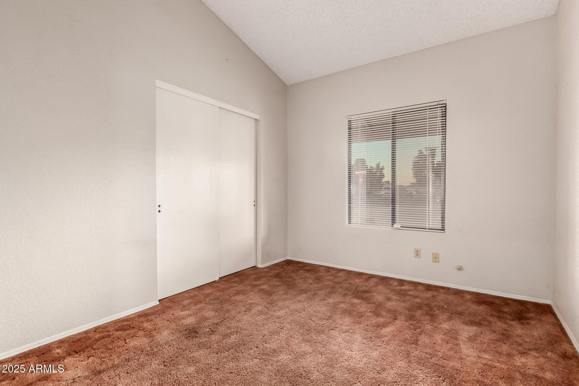 1729 W BROOKS Street