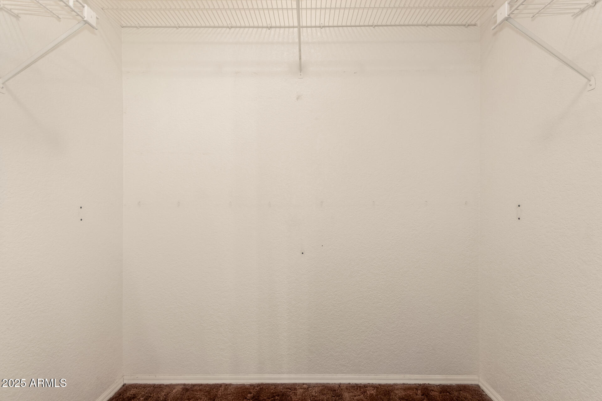 1729 W BROOKS Street