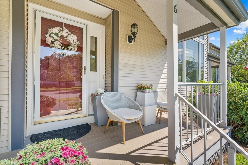 6 Willow Pond Dr Unit: 6