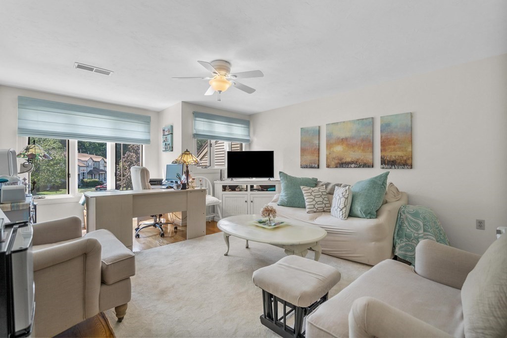 6 Willow Pond Dr Unit: 6