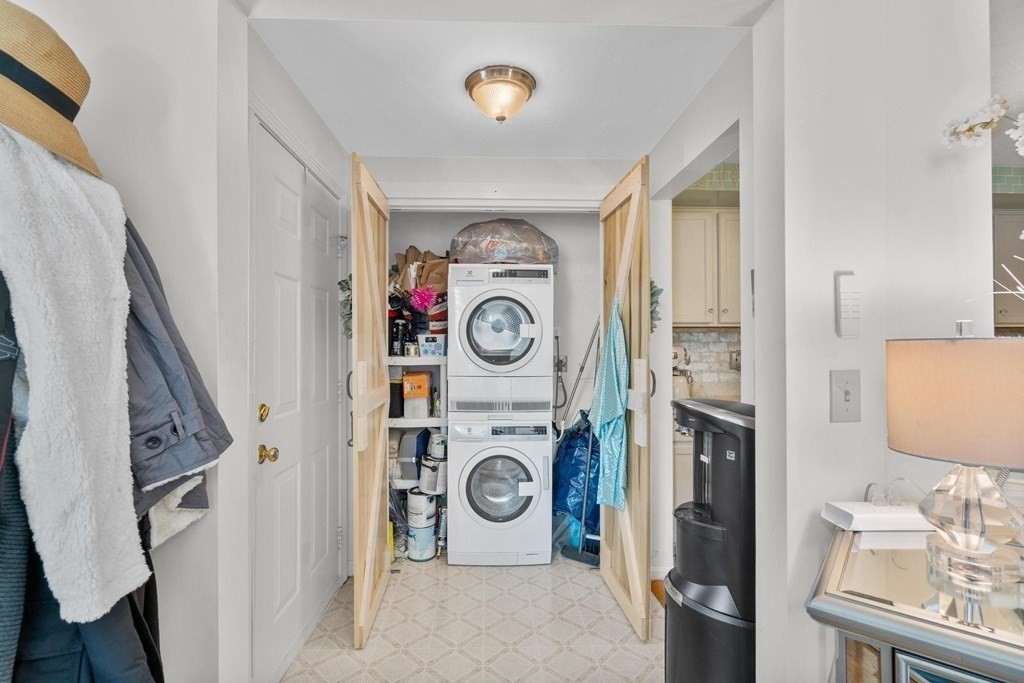 6 Willow Pond Dr Unit: 6