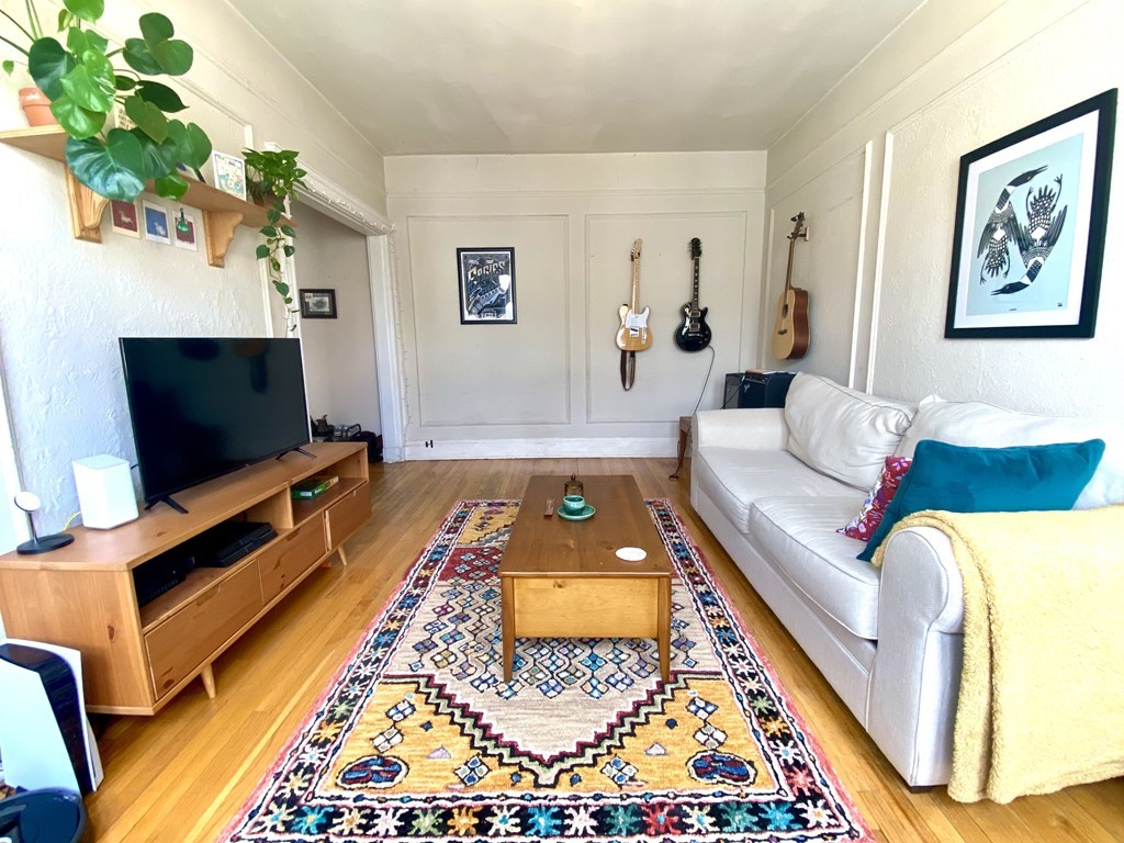 1691 Commonwealth Ave Unit: 31