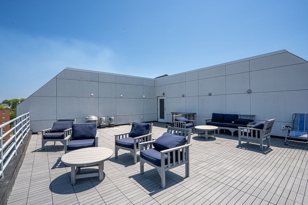 20 Rockland House Rd Unit: 402