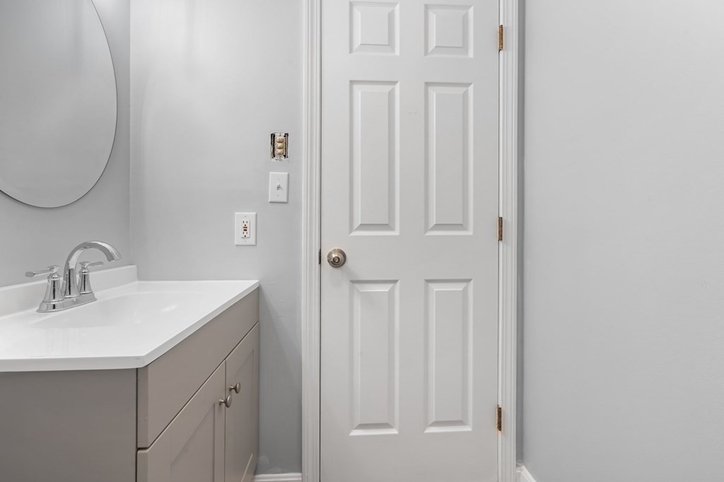 20 Rockland House Rd Unit: 402