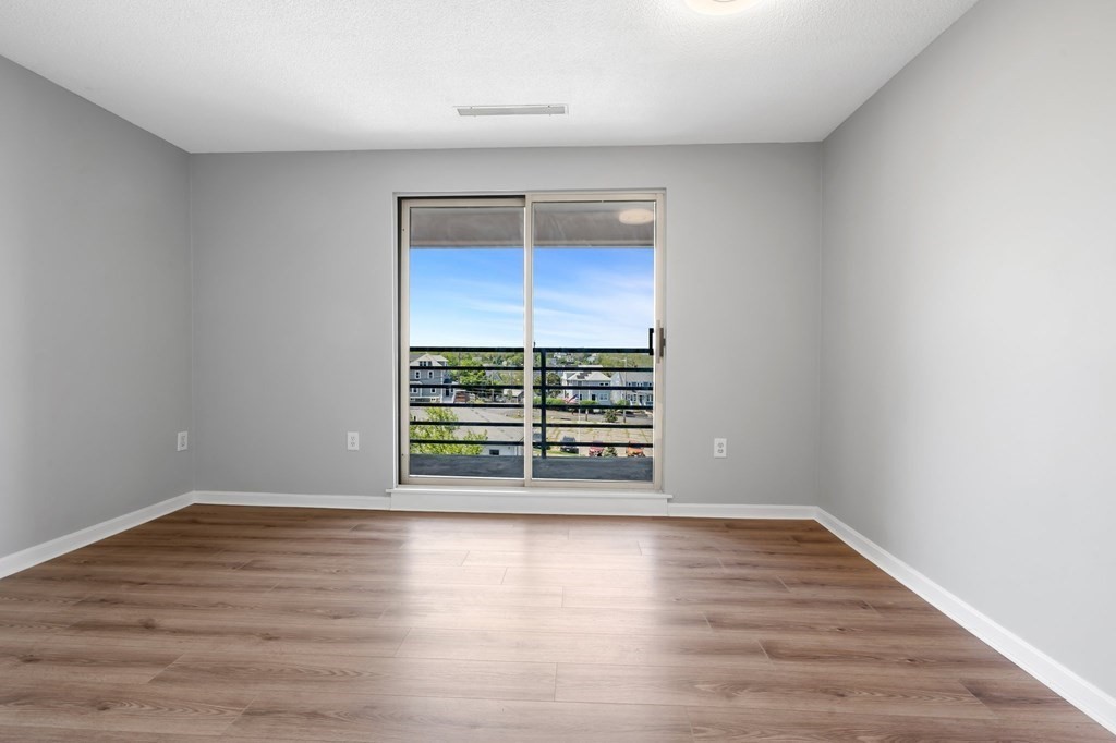 20 Rockland House Rd Unit: 402