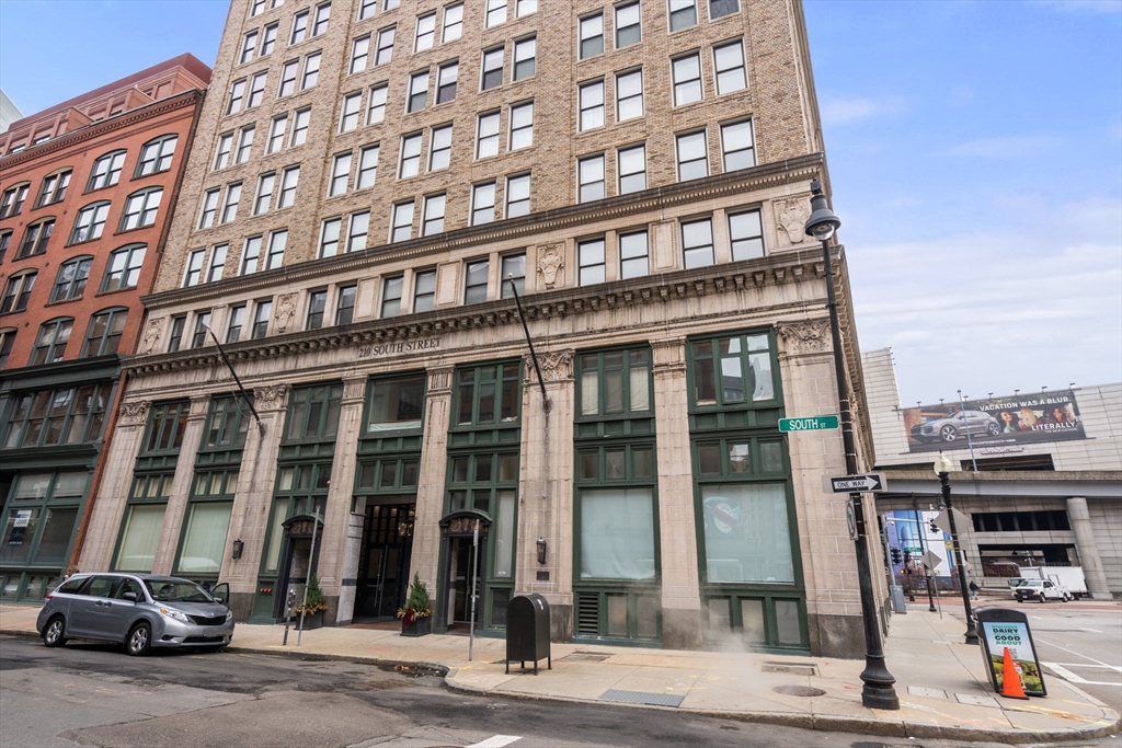 210 South Street # 5 Unit: 8-5