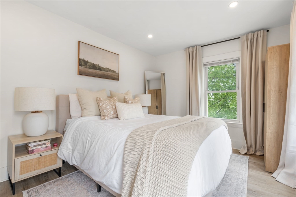 29 Sterling Street # 29