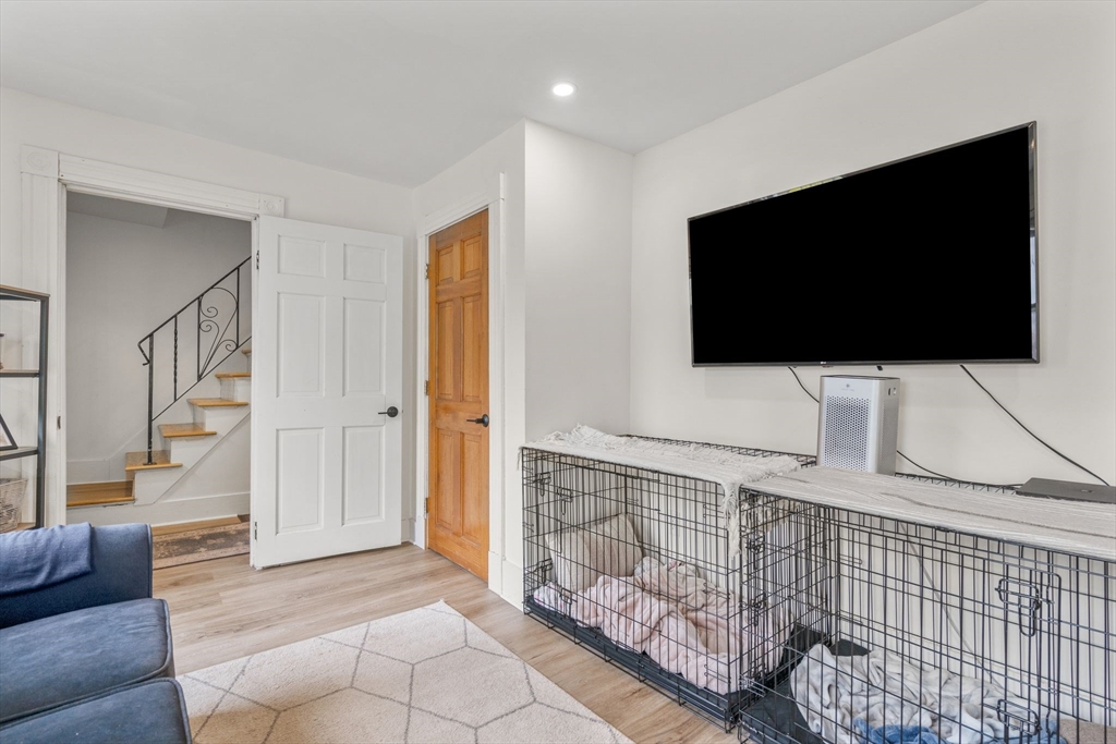 29 Sterling Street # 29