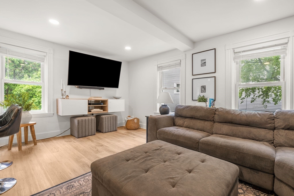 29 Sterling Street # 29