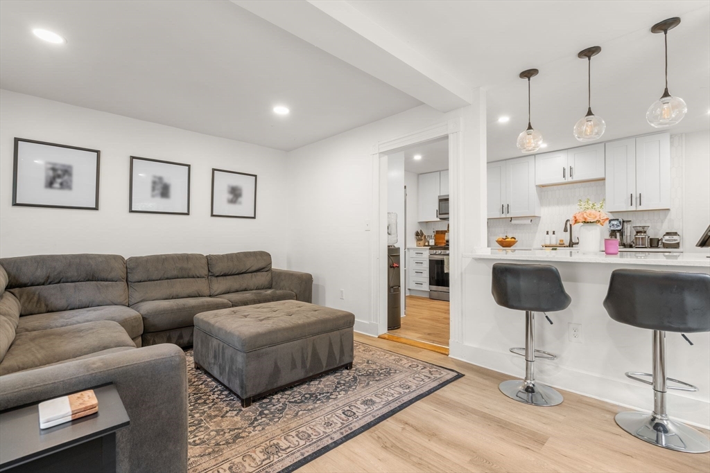 29 Sterling Street # 29