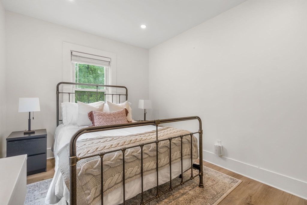 29 Sterling Street # 29