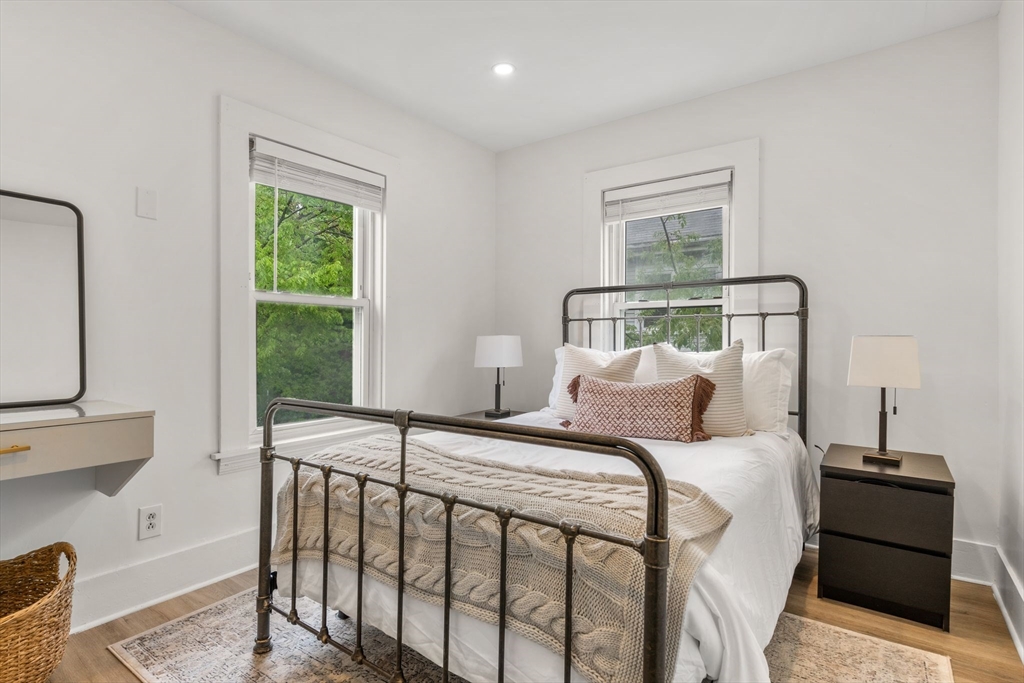 29 Sterling Street # 29