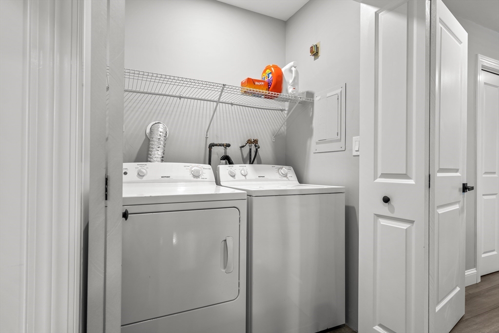 109 Greenbrook Dr # 109