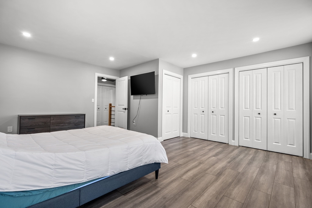 109 Greenbrook Dr # 109