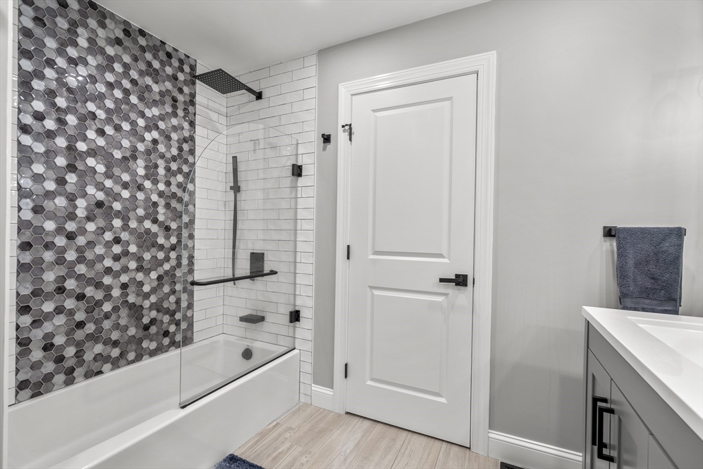 109 Greenbrook Dr # 109