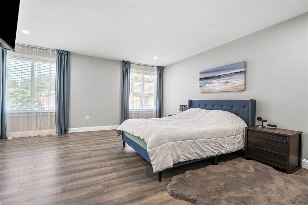 109 Greenbrook Dr # 109