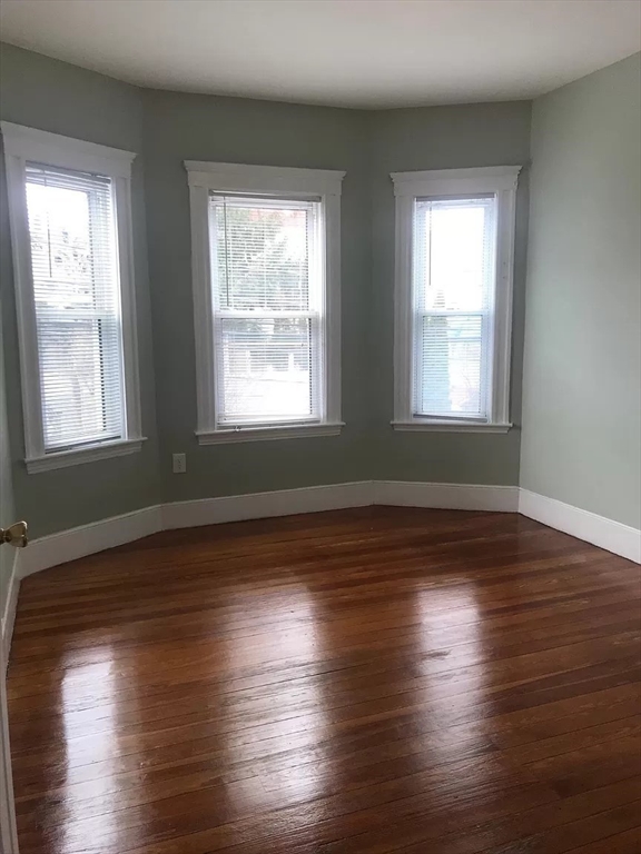 10 Houghton Street # 2