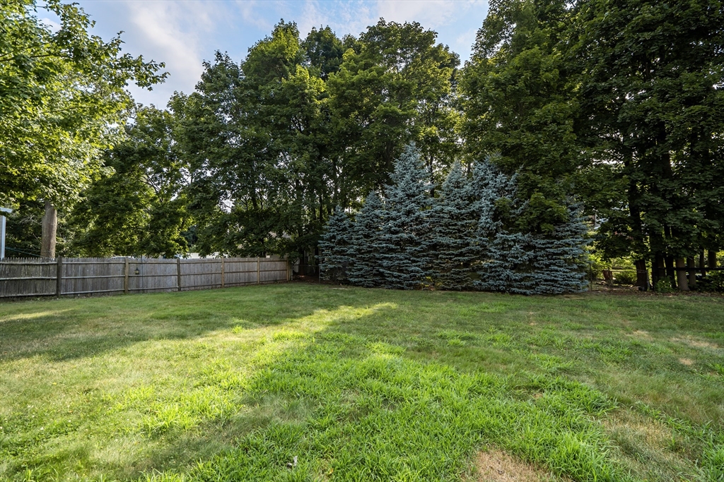 323 Commercial St # 1