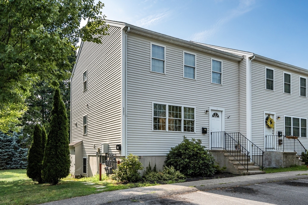 323 Commercial St # 1