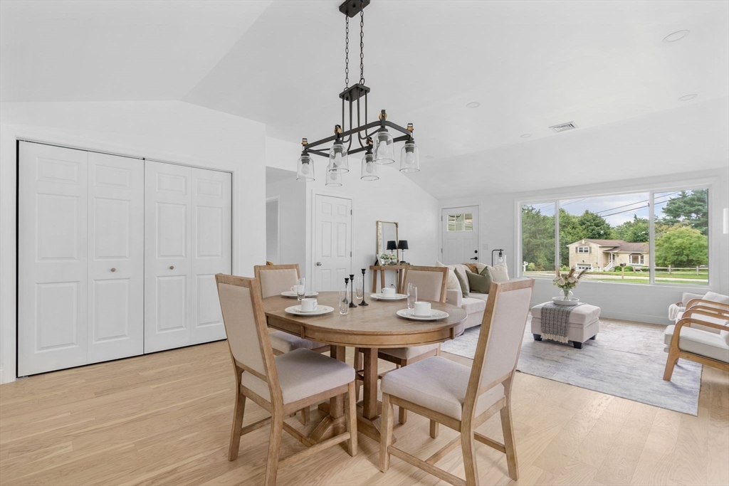 26 Hammond Ave