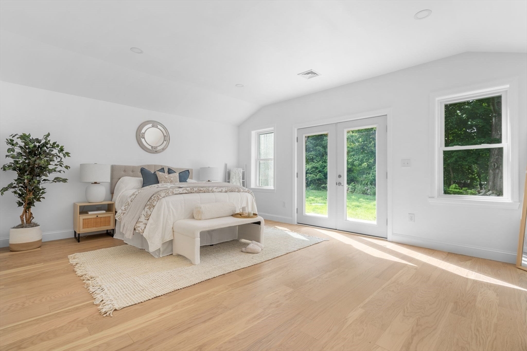 26 Hammond Ave