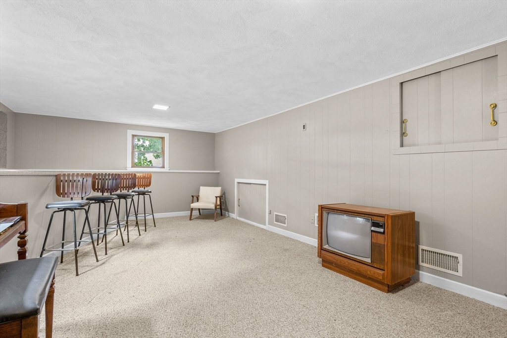 65 Margaret Dr