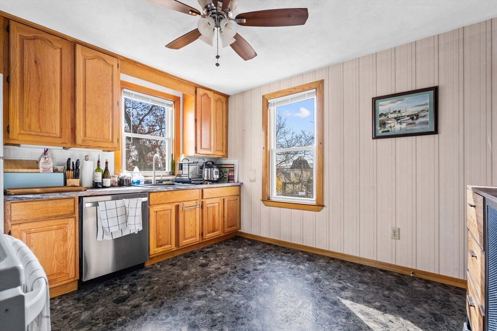 10 Ferguson Rd