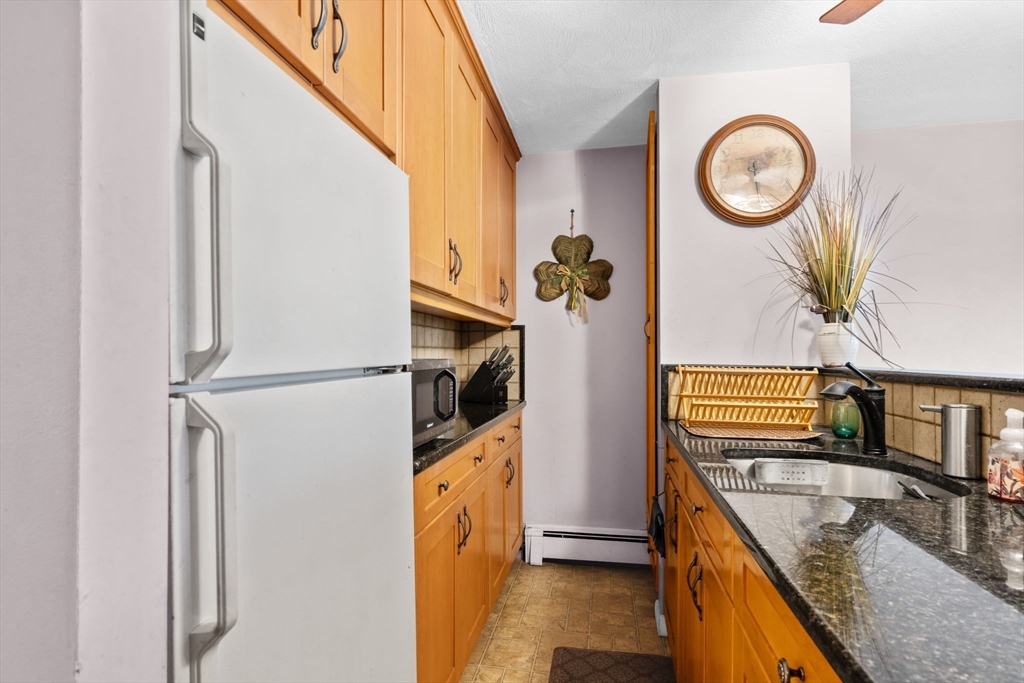 107 Walnut St # 1