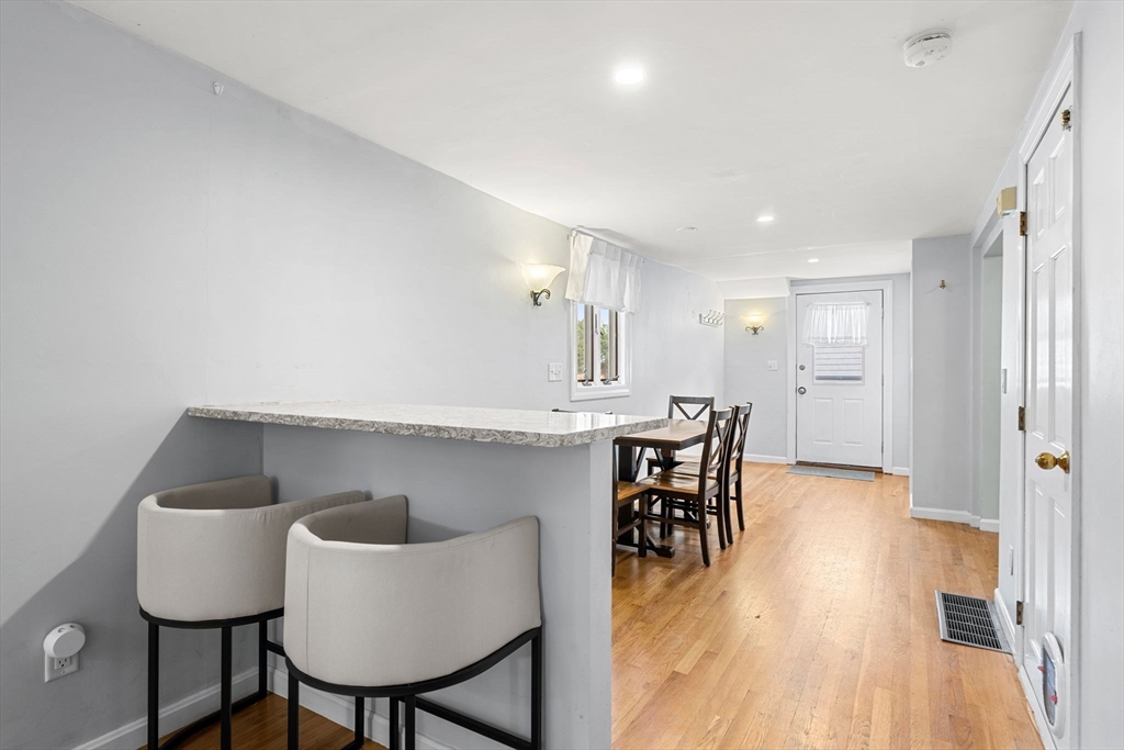 16 Caldwell St
