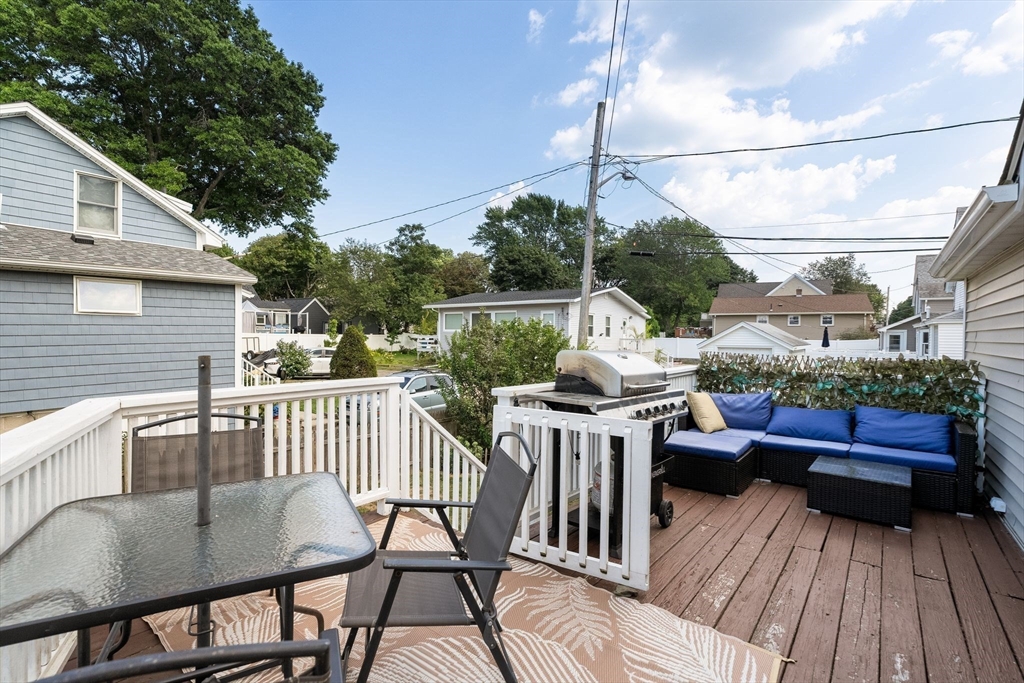 16 Caldwell St