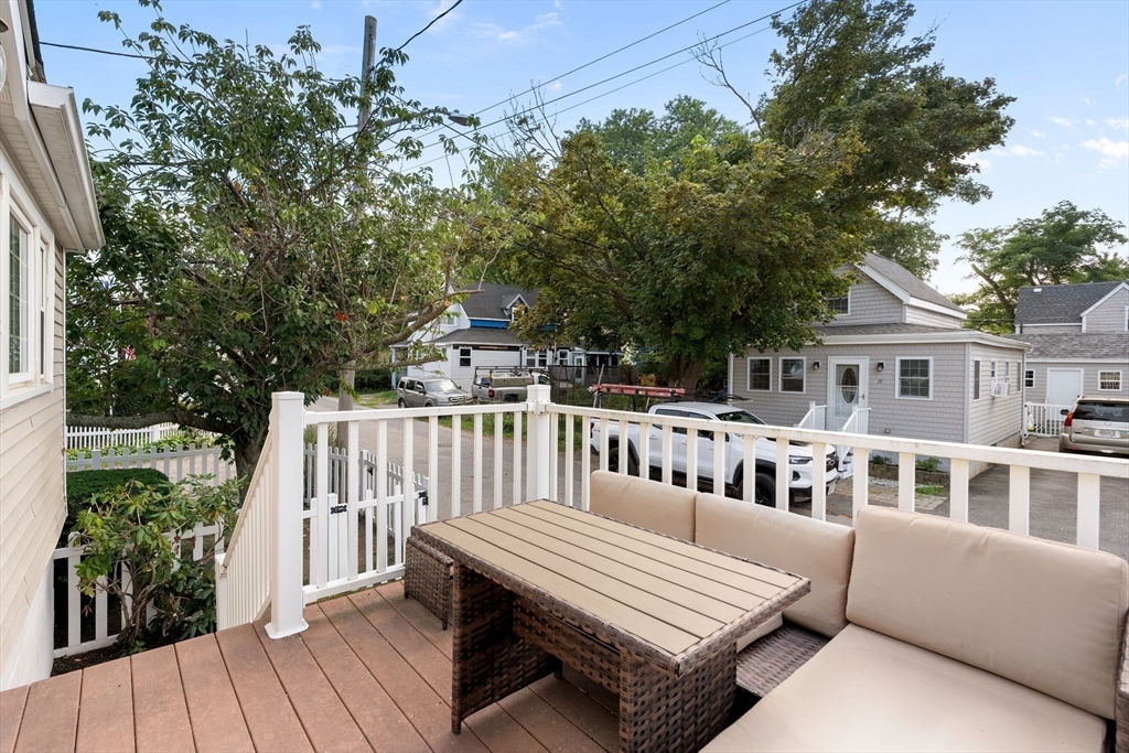 16 Caldwell St