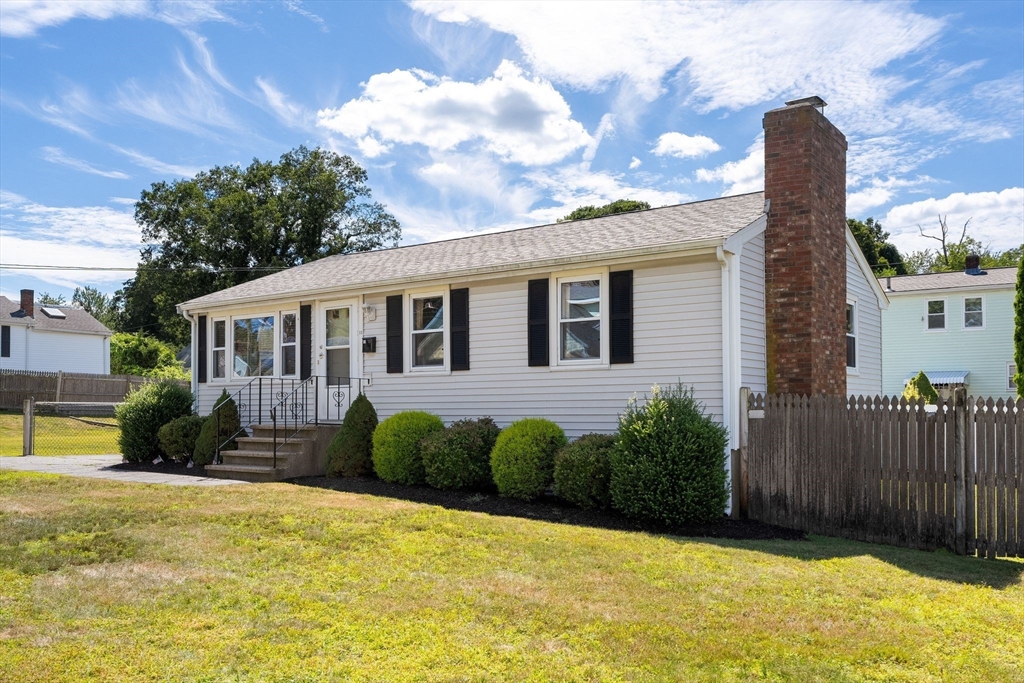 33 Julian Rd