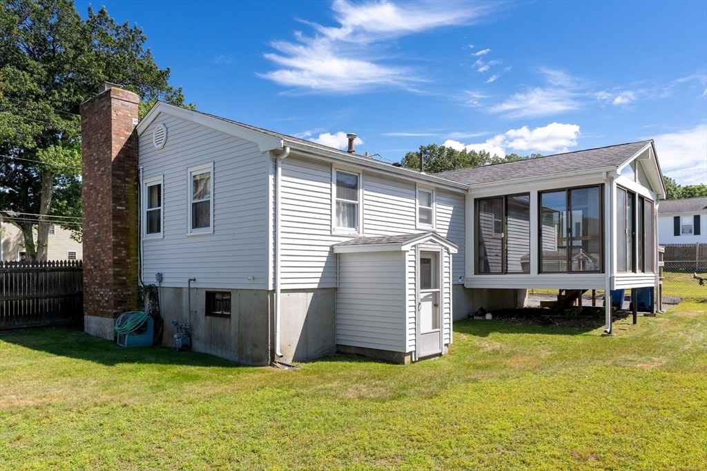 33 Julian Rd