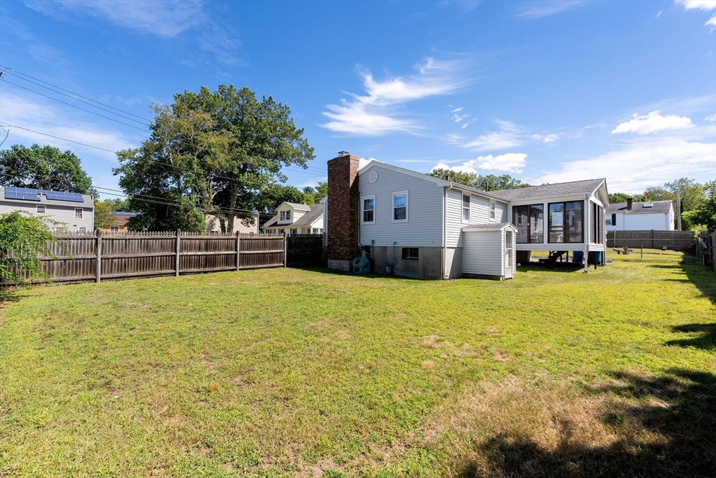 33 Julian Rd
