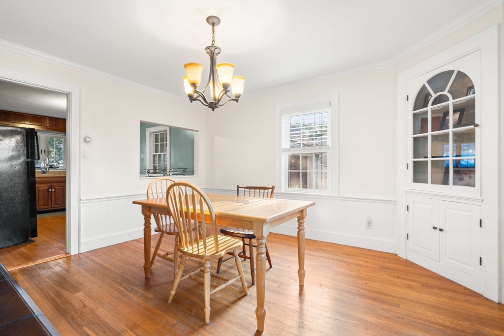 444 W Squantum St