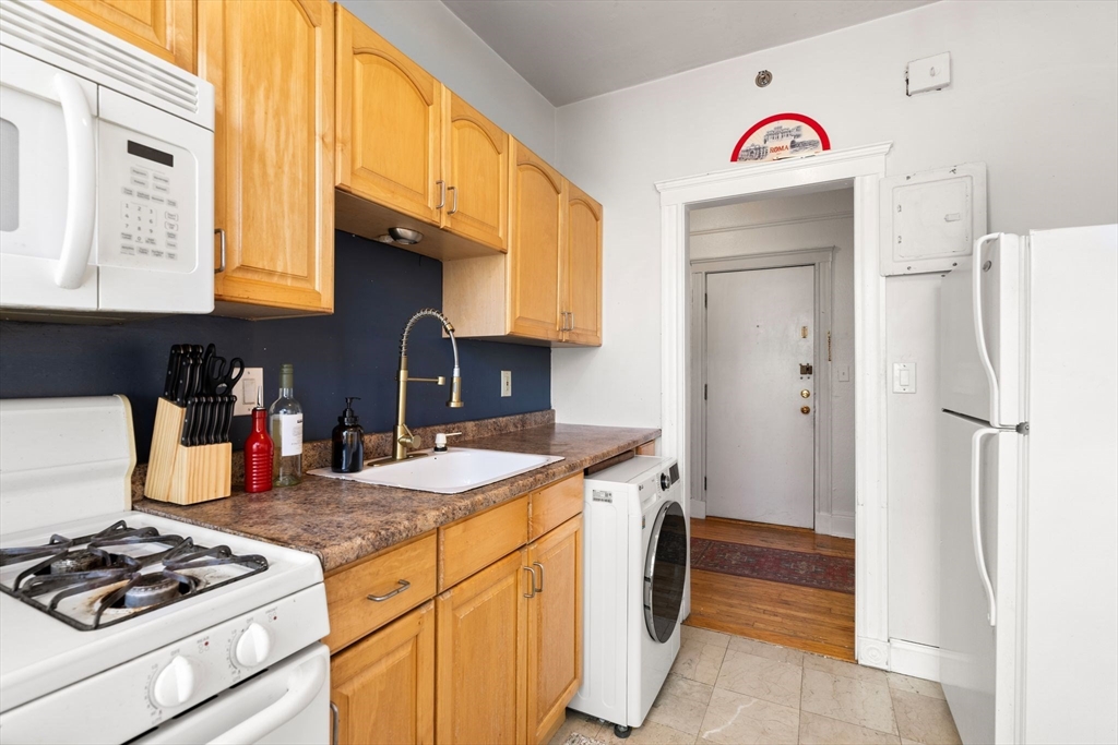 1691 Commonwealth Ave # 31