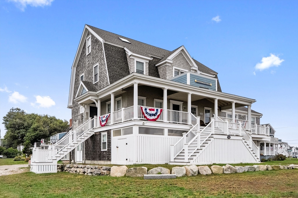 33 Ocean Side Dr., Scituate