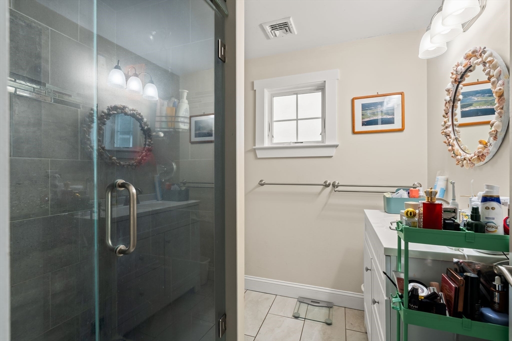 33 Ocean Side Dr., Scituate