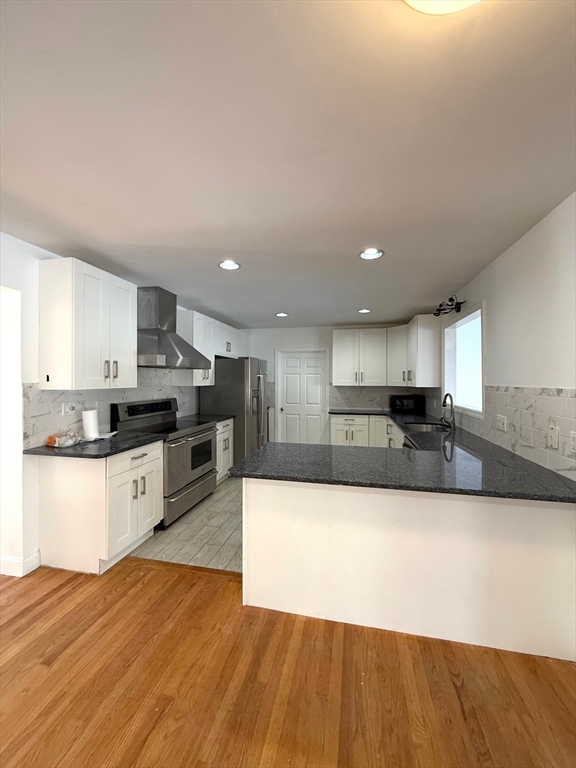 36 Chestnut Ave
