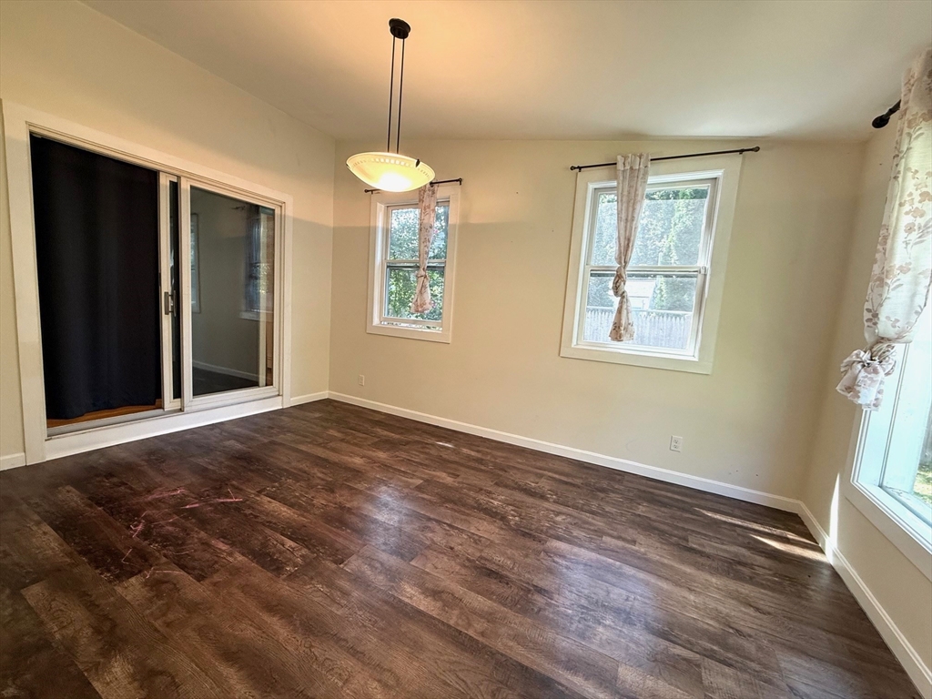 36 Chestnut Ave